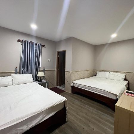 Golf Star Hotel Chi Khu Co Ong 外观 照片
