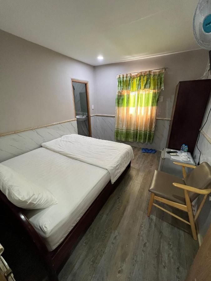 Golf Star Hotel Chi Khu Co Ong 外观 照片